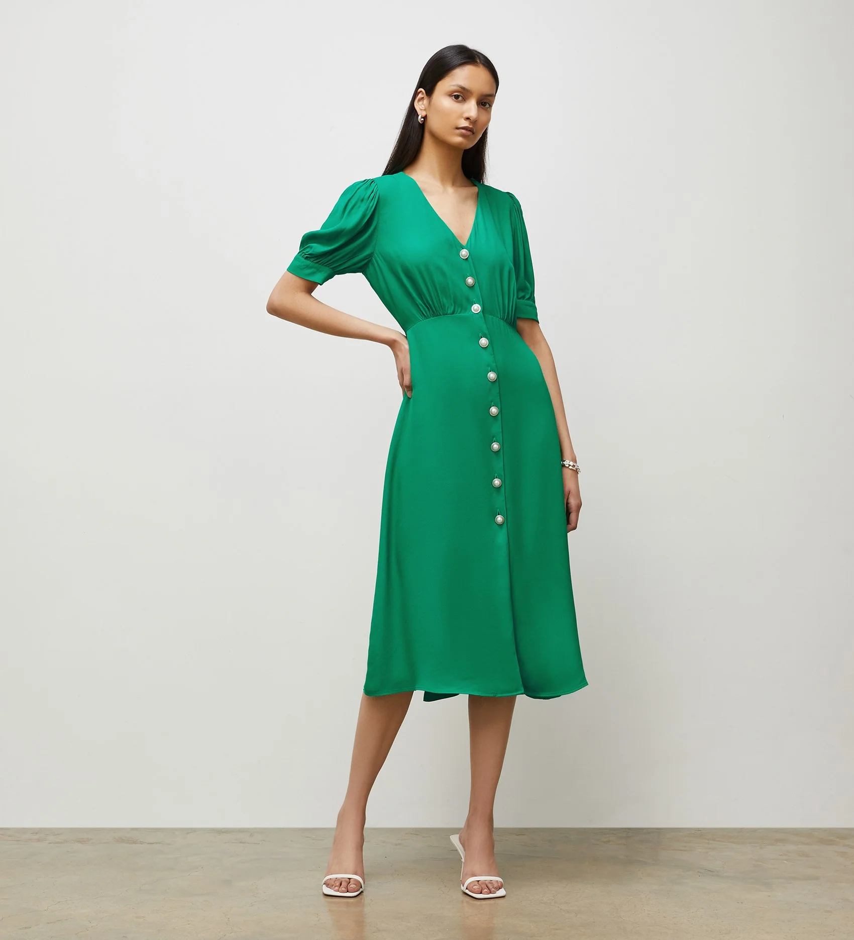 Ulrica Green Midi Dress